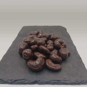 Anacardos bañados en chocolate negro - Palasaca Ezcaray